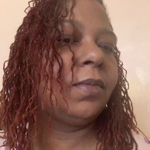 Meet your Posher, Janine